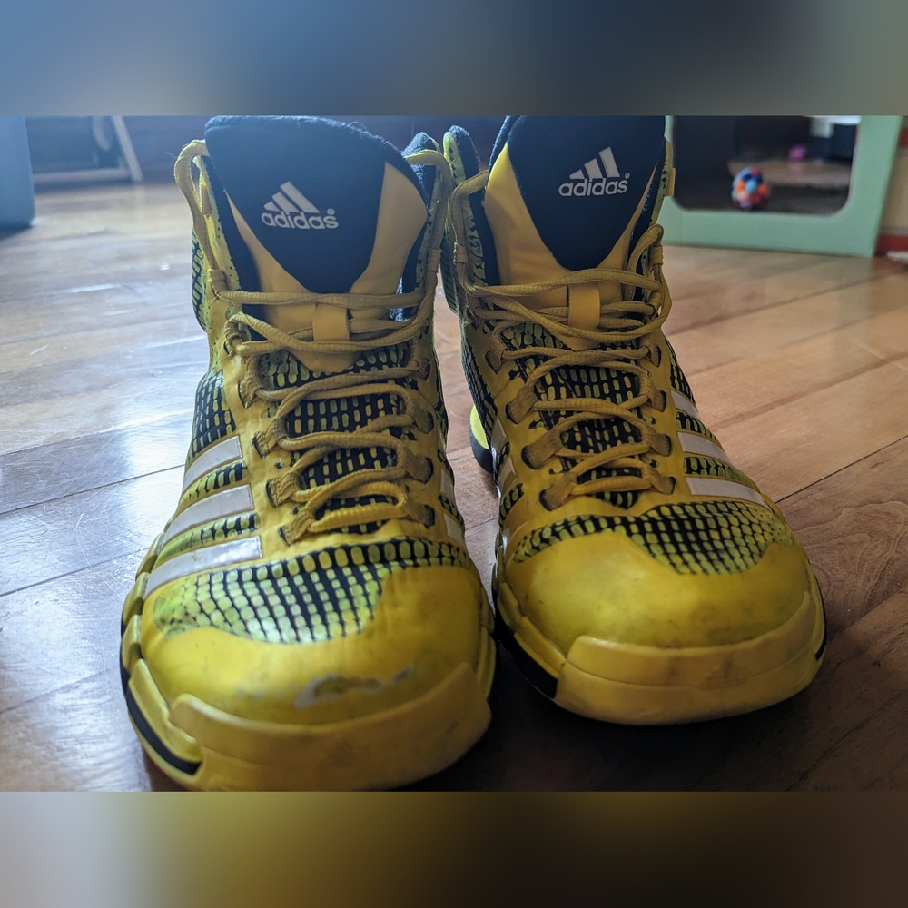 Men's Adidas Basketball Shoes